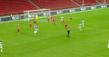 VIDEO/ Festival golash n&euml; &ldquo;Air Albania&rdquo;, skuadrat sh&euml;nojn&euml; 4 gola n&euml; 18 minuta