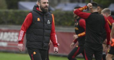 &ldquo;Tifoz&euml;t na duan&rdquo;, De Rossi lavde Arabis&euml; Saduite: Futbolli k&euml;tu po p&euml;son evolucion te madh