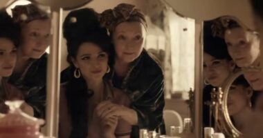 VIDEO/ Publikohet traileri i parë zyrtar për filmin biografik të Amy Winehouse