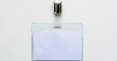 Kontrolloni sa njerëz në botë kanë emrin dhe mbiemrin tuaj