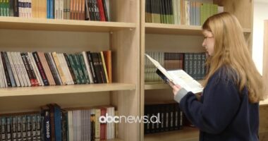 Pasioni p&euml;r shkencat ekzakte/ Flasin tre fituesit e olimpiadave t&euml; gjimnazit &lsquo;Sami Frash&euml;ri&rsquo; n&euml; Tiran&euml;