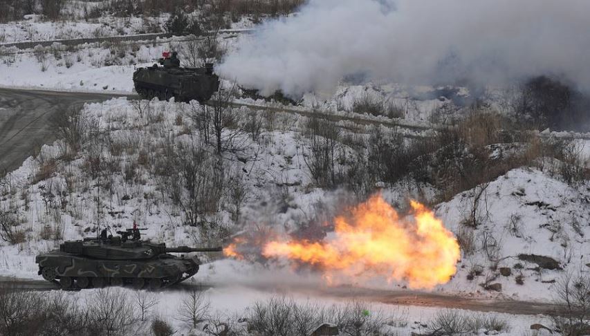 Koreja e Jugut zhvillon stërvitje në ishujt e Detit të Verdhë në përgjigje të bombardimeve të Koresë së Veriut