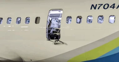 Inspektimet e aeroplanëve “Boeing 737 Max 9”  zbulojnë detaje të frikshme për sigurinë