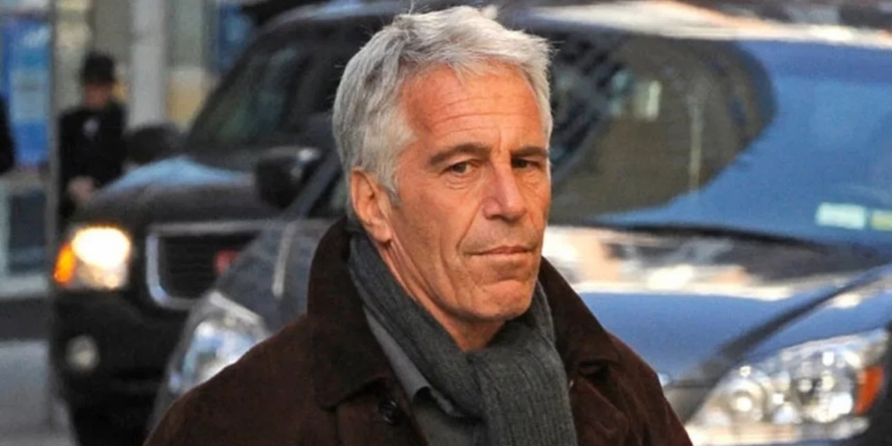 Publikohen dokumentet e gjyqit të Jeffrey Epstein, përmenden mbi 150 emra të njohur, mes tyre Clinton, Trump dhe princi Andrew