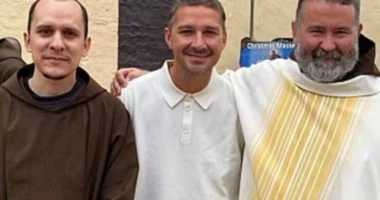 Aktori Shia LaBeouf dëshiron të bëhet prift