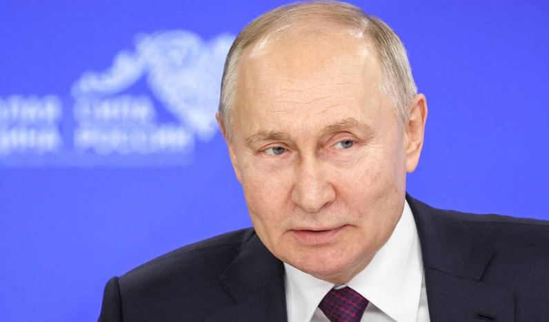 Putin: Rusia nuk do të ndalojë shkëmbimet e të burgosurve me Ukrainën