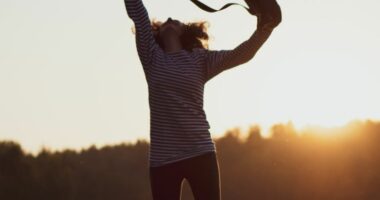 Dy pyetjet që duhet t’i bëni vetes për të gjetur kuptimin e jetës