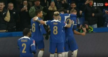 VIDEO/ “Perlë” nga Sterling, Chelsea trefishon shifrat