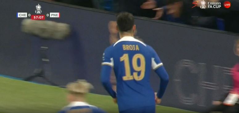 VIDEO/ Lirohet “bisha” nga kafazi, Armando Broja kalon në avantazh Chelsea