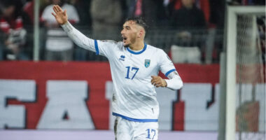 Mungon vetëm firma, një tjetër shqiptar i bashkohet Muçit e Çelhakës te Legia