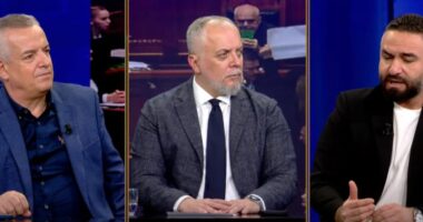 Debati në “Real Story”/ Nazarko-deputetit të PD: Ajo që po i ndodh Berishës nuk po iu ndihmon. Agalliu: Duhet të ngjallim shpresën