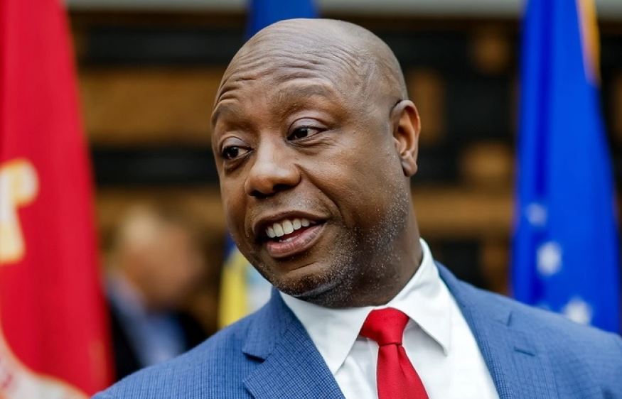 Një goditje për Nikky Haley, senatori Tim Scott mbështet Trump