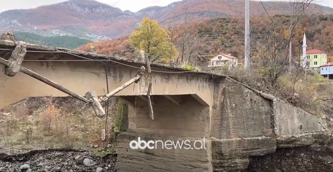 Xibrakë, dëmtohet ura shekullore/ Banorët: U ndërtua në vitin 1929, lidh 10 fshatra