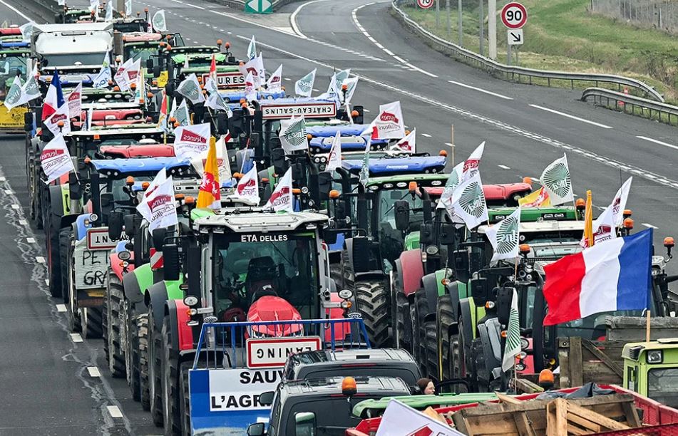 Përshkallëzohen protestat në Poloni, fermerët pritet të bllokojnë pikat kufitare me Ukrainën