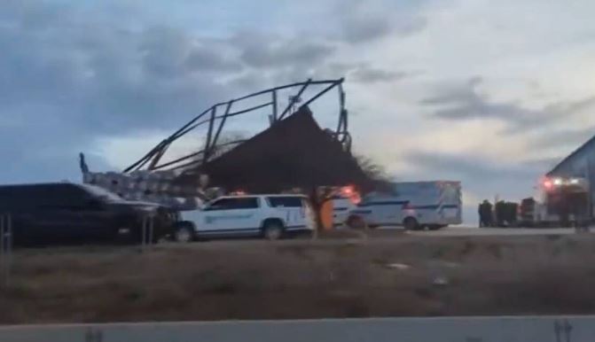 Shembet hangari, 3 të vdekur dhe 9 të plagosur në një aeroport të SHBA-së