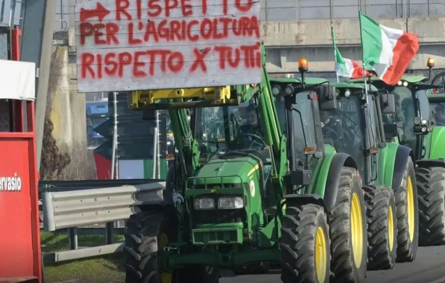 Traktorë në Sanremo, fermerët do të mblidhen përpara festivalit për të kërkuar të drejtat e tyre