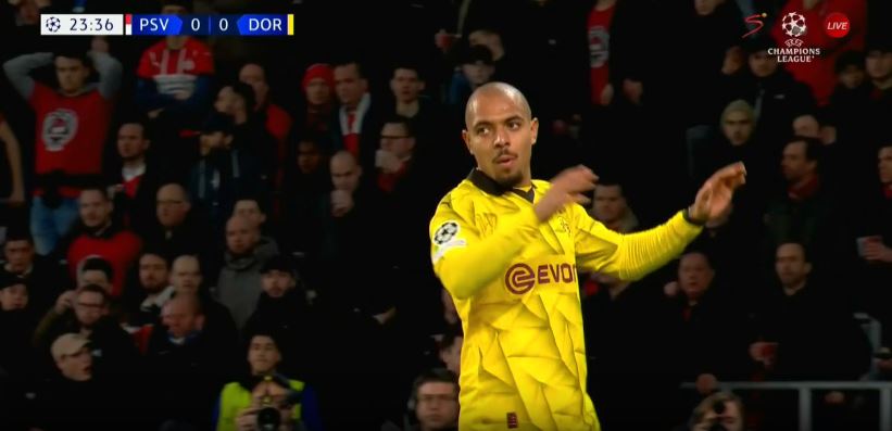VIDEO/ Zhbllokohen shifrat në Hollandë, Dortmund ndëshkon PSV-në