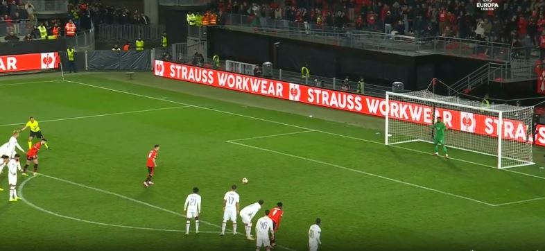 VIDEO/ Rennes përsëri në avantazh ndaj Milan, tre gola për Bourigeaud