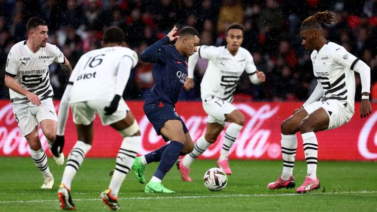 VIDEO/ Mbappe nuk mjafton ndaj Rennes, PSG shmang humbjen në “frymën e fundit”