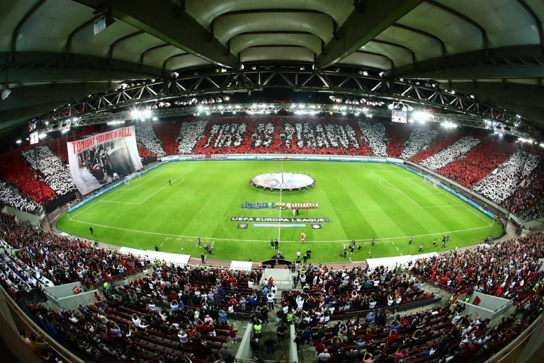 Javë “ferri” për Olympiacos, “gjigantët” e futbollit grek kërkojnë shtyrjen e sfidës ndaj PAOK