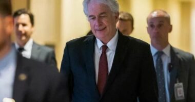 Marrëveshja e pengjeve, shefi i CIA-s do të vizitojë të premten Parisin