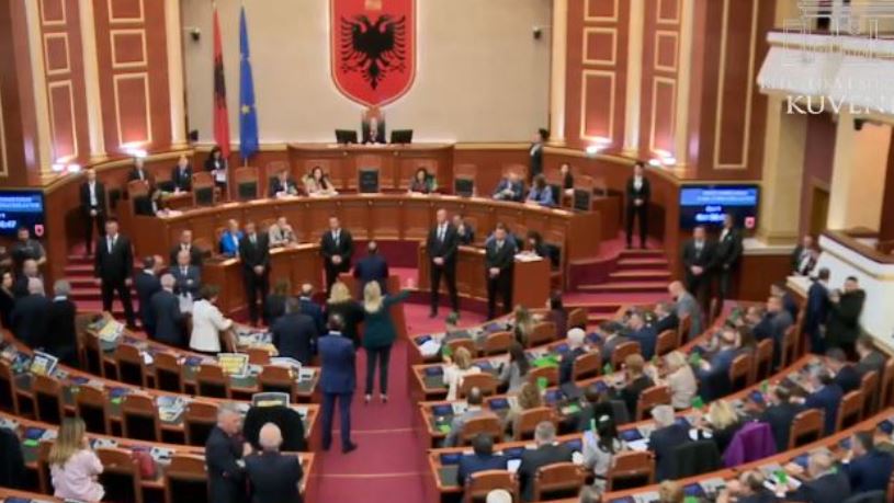 Protocol for immigrants/ The Assembly votes on the Albania-Italy agreement