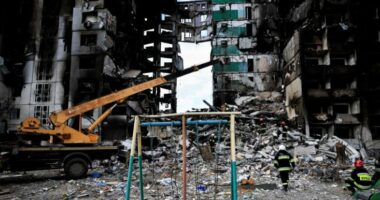 Banka Botërore: Rindërtimi i Ukrainës do të kushtojë të paktën 450 miliardë euro