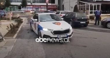 Shkodër, i hidhet lëndë djegëse një automjeti