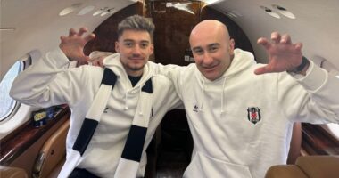 Gjith&ccedil;ka zyrtare, Ernest Mu&ccedil;i lojtari m&euml; i ri i Besiktas