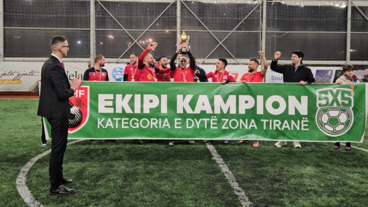 Futboll 5×5/ Shqiponja shpallet kampione për Tiranën, Sky Mfc triumfon në Durrës