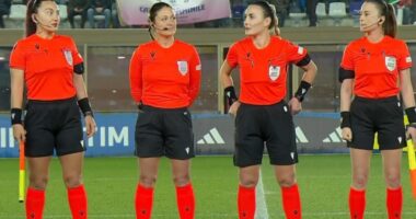 Tjetër sukses historik, arbitret shqiptare drejtojnë me sukses ndeshjen Itali-Irlandë