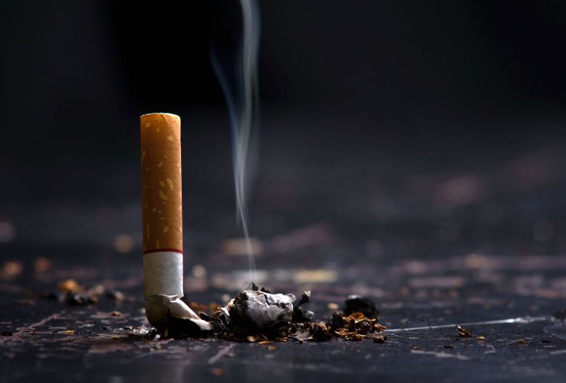 Zelanda e Re shfuqizon ligjin për ndalimin e pirjes së duhanit