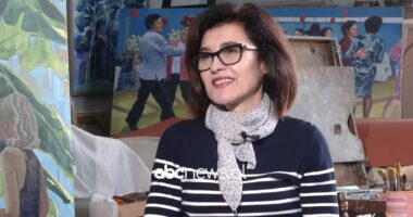 Talenti i trashëguar nga babai, flet vajza e “Artistit të Merituar” Zef Shoshi: Kam filluar me figurën e njeriut