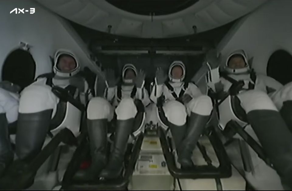 Vizituan Stacionin Ndërkombëtar të Hapësirës, kthehen astronautët nga Turqia, Italia dhe Suedia