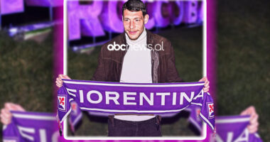 Te Roma ishte në hije, Belotti transferohet te Fiorentina