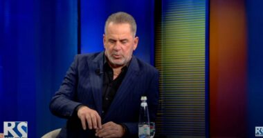 A po braktiset Berisha nga Meta? Artur Zheji: Mungesa e tij është ulëritëse, halli i “Foltores” është…