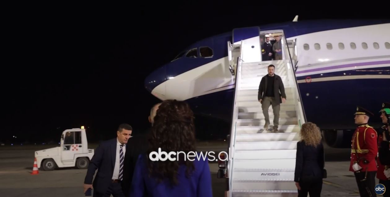 Zelensky mbërrin në Tiranë/ Historike për Shqipërinë, anëtare aktive në NATO