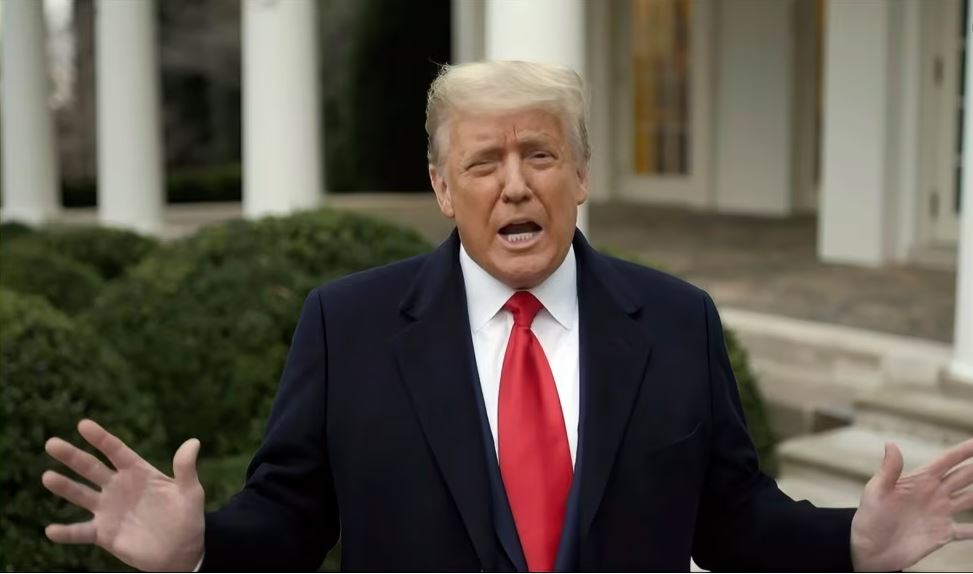 Gjykata e Lartë e SHBA-ve do të shqyrtojë pretendimet e ish-Presidentit Trump për imunitet