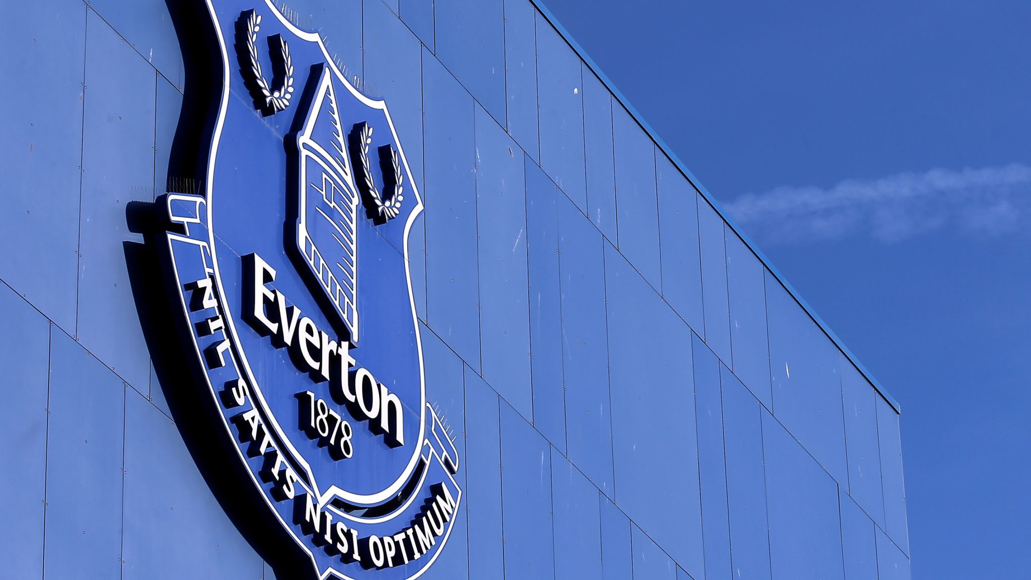 Everton “plagoset” sërish, Premier League jep dënimin e radhës për klubin anglez