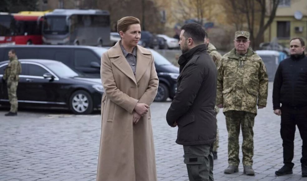 Kryeministrja daneze vizitë të papritur në Ukrainë, takohet me Zelensky