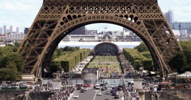 Kulla Eifel mbyllet për vizitorët, shkak greva e stafit