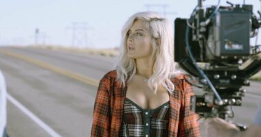 Rekordi i Bebe Rexhës/ Kënga e pestë më e shitur në SHBA, me këngëtare femër