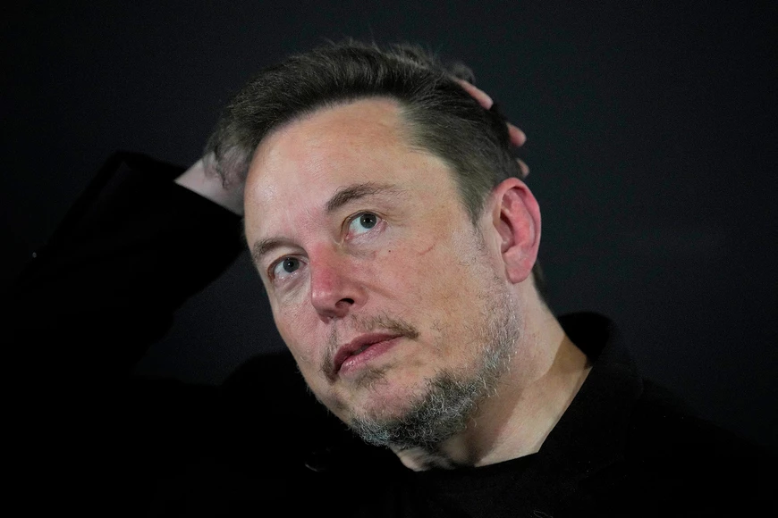 Kompania anuloi porosinë në minutën e fundit, Elon Musk shlyen faturën e papaguar