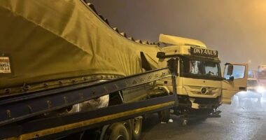 Autobusi p&euml;rplaset me kamionin, 19 t&euml; plagosur n&euml; Turqi