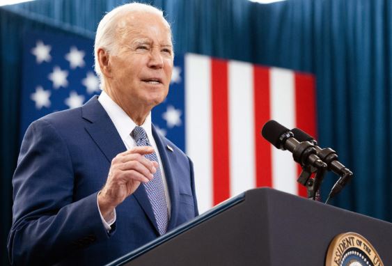 Sondazhi: Abraham Lincoln presidenti më i populluar në historinë e SHBA-së, Biden renditet në vendin e 14-të