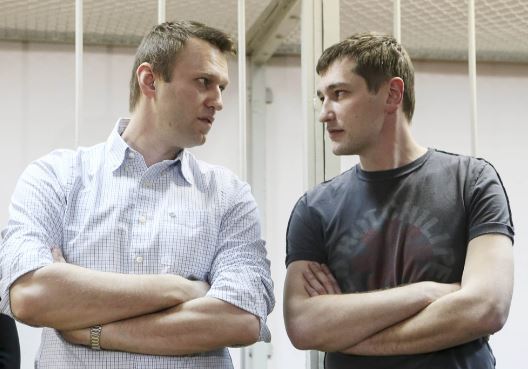 Rusia shpall në kërkim vëllain e Navalny
