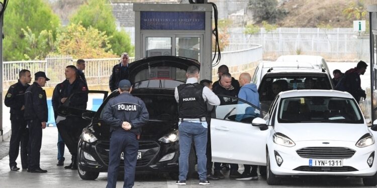 Protesta e fermerëve, policia kufitare greke: Rruga nacionale Kallpaq-Janinë e bllokuar për rreth 3 orë