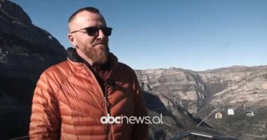 I përkushtuar ndaj Zotit dhe…alpinizmit, prifti nga Ulqini ngjit alpet e Shqipërisë