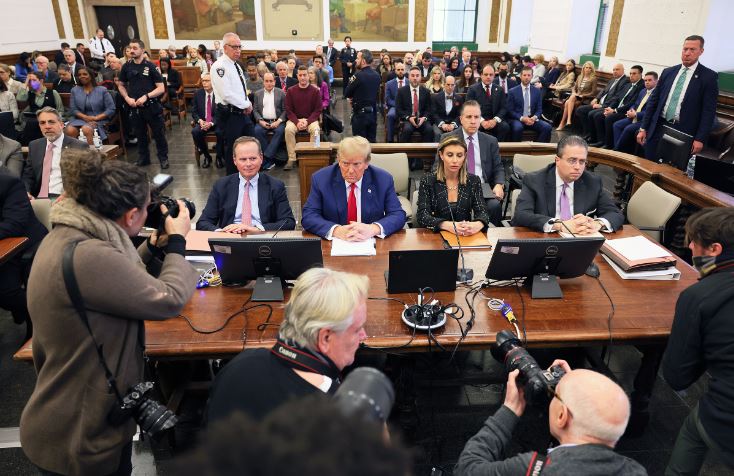 Tump gjobitet me 355 milionë dollarë për mashtrim, e pësojnë dhe dy djemtë e tij