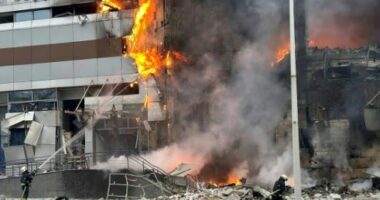 Bombardime masive ruse në Kiev dhe Lviv, aktivizohen forcat ajrore polake